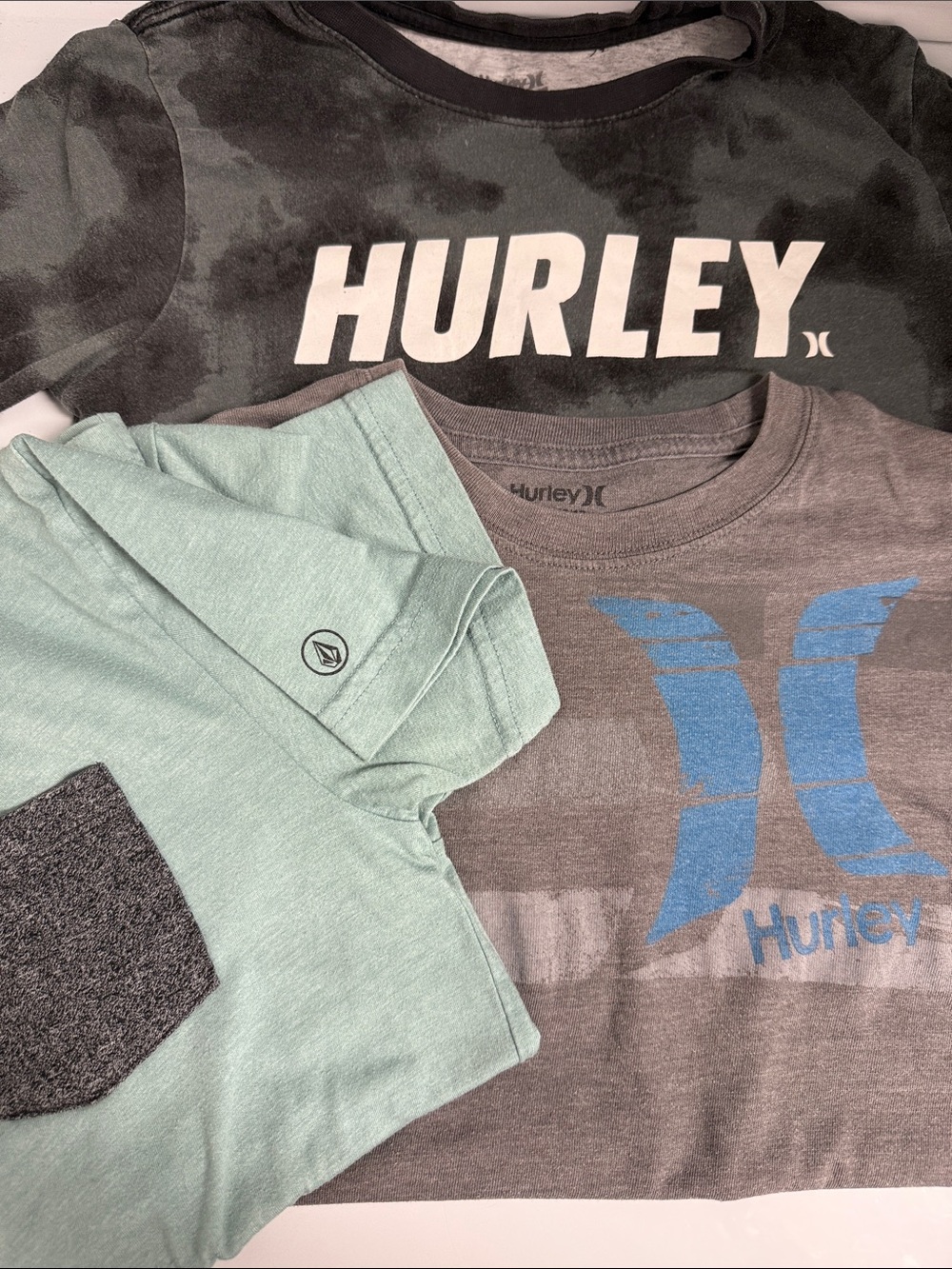 Kids Tees - Hurley & Volcom